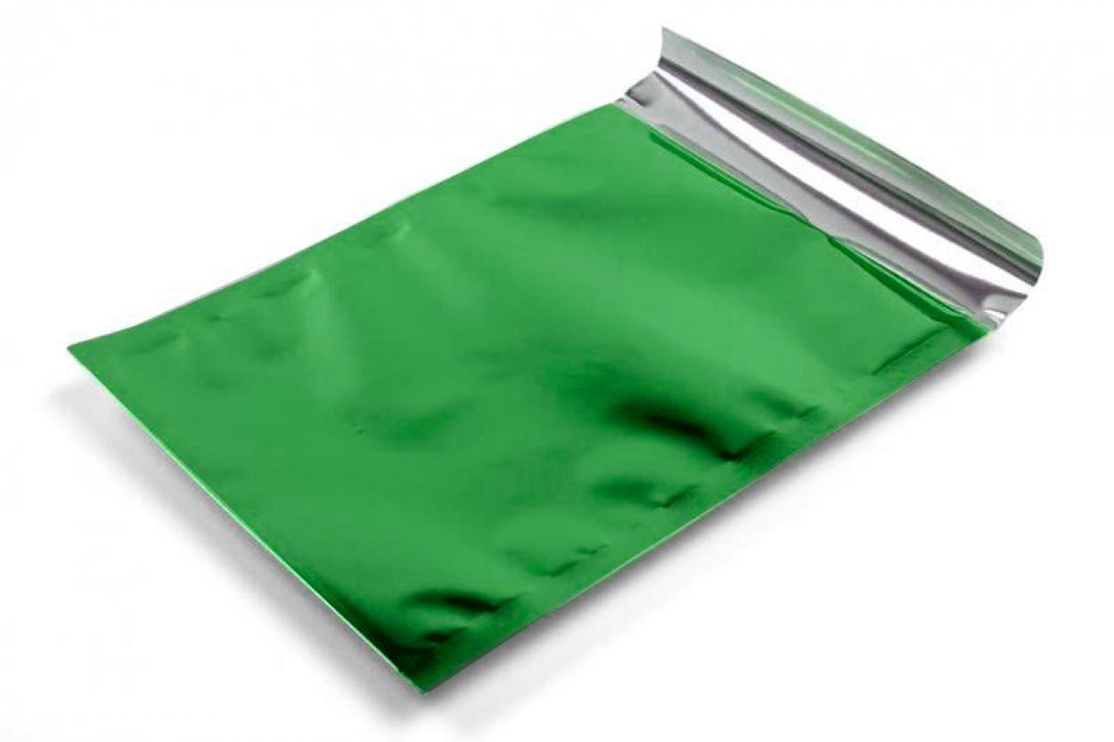 BUSTE METALIZZATE PAT. ADESIVA TINTA UNITA VERDE 35x47+4cm LUCIDE 50pz 41234